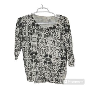 Mango Women’s XS Black White Snake Print Knit Tee